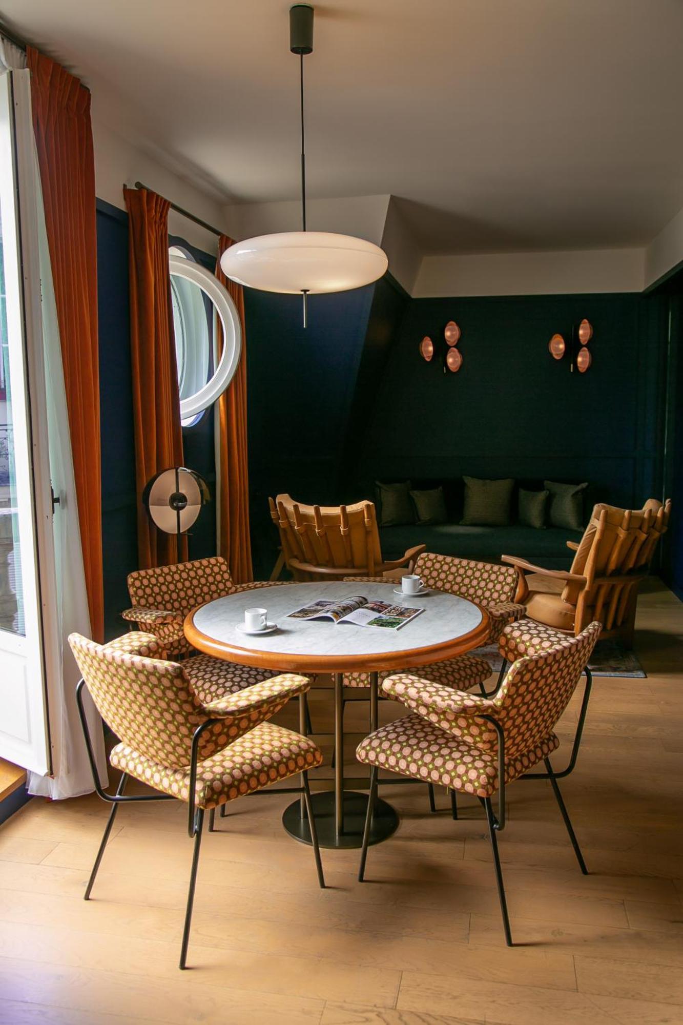 Hotel Le Ballu Parijs Buitenkant foto