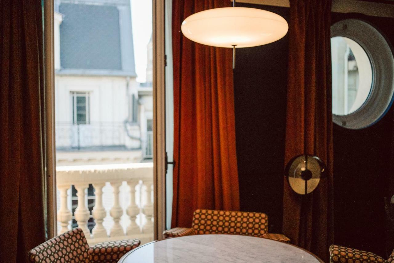Hotel Le Ballu Parijs Buitenkant foto